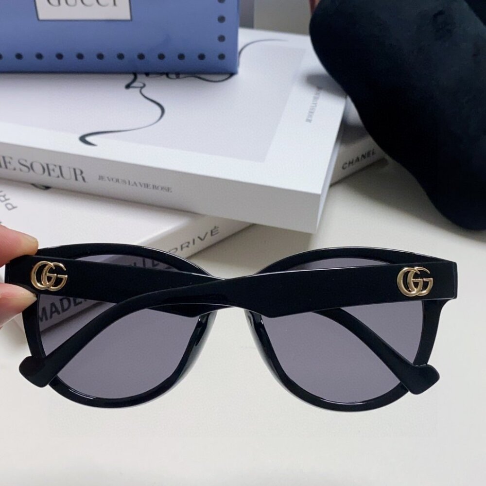Gucci Women's Sunglasses🌞 - Picture 4 of 8